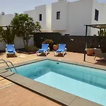 221 - Casa La Vista By Now Ltd * Playa Blanca