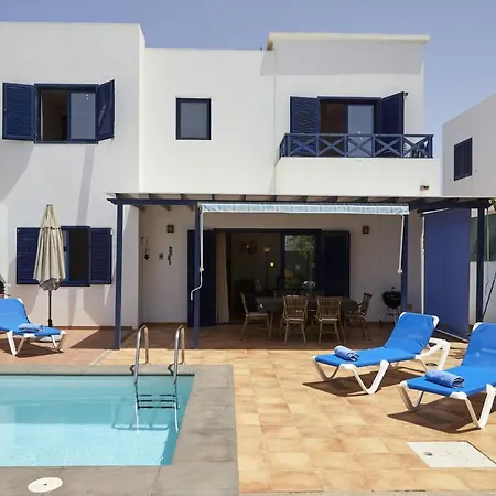 221 - Casa La Vista By Now Ltd *